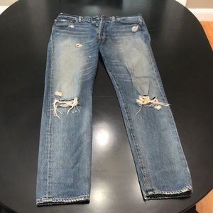 Levi's 501 blue jeans ripped size:W32 x L34